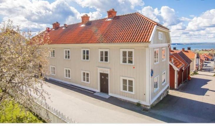 Angbaten - New Buildt Double Rooms In The Center Of Graenna With Separate Entrance Exteriör bild